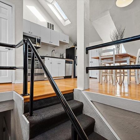 Skyline At Your Door - Studio With A View Pittsburgh Exterior foto