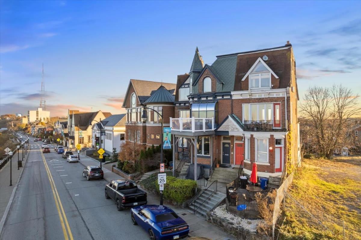 Skyline At Your Door - Studio With A View Pittsburgh Exterior foto