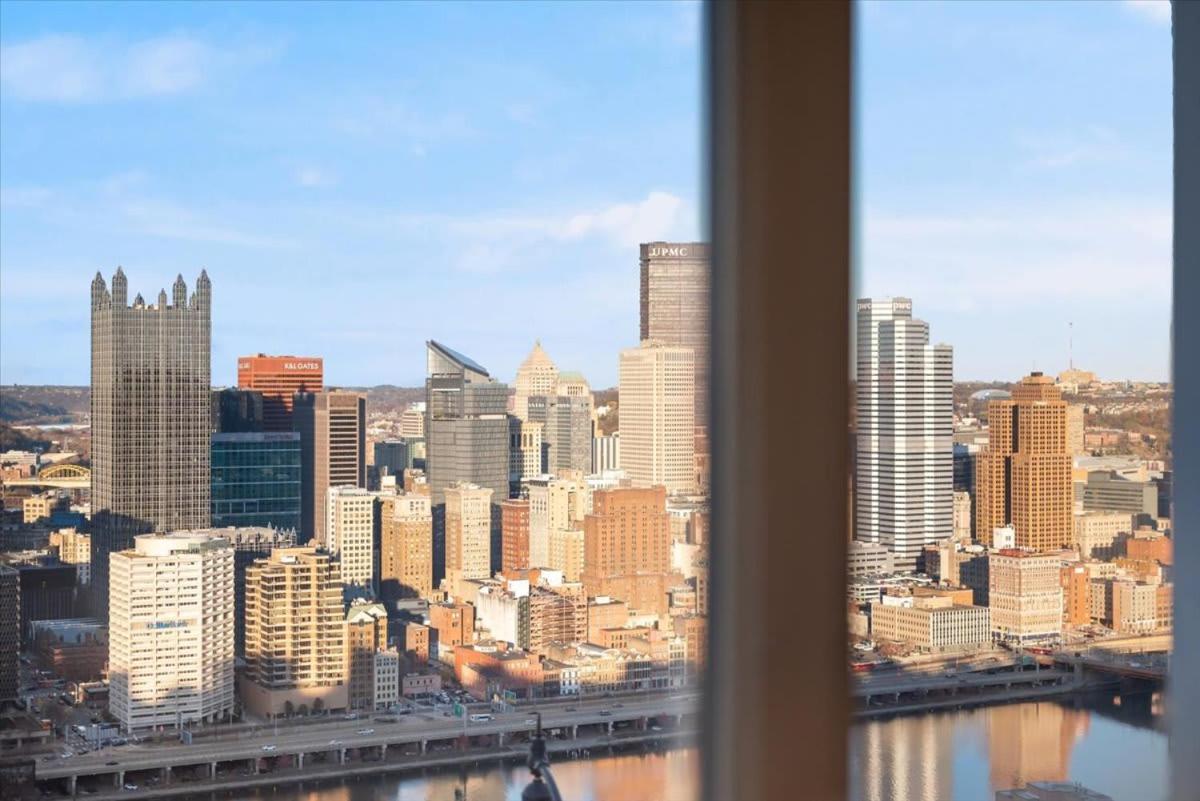 Skyline At Your Door - Studio With A View Pittsburgh Exterior foto